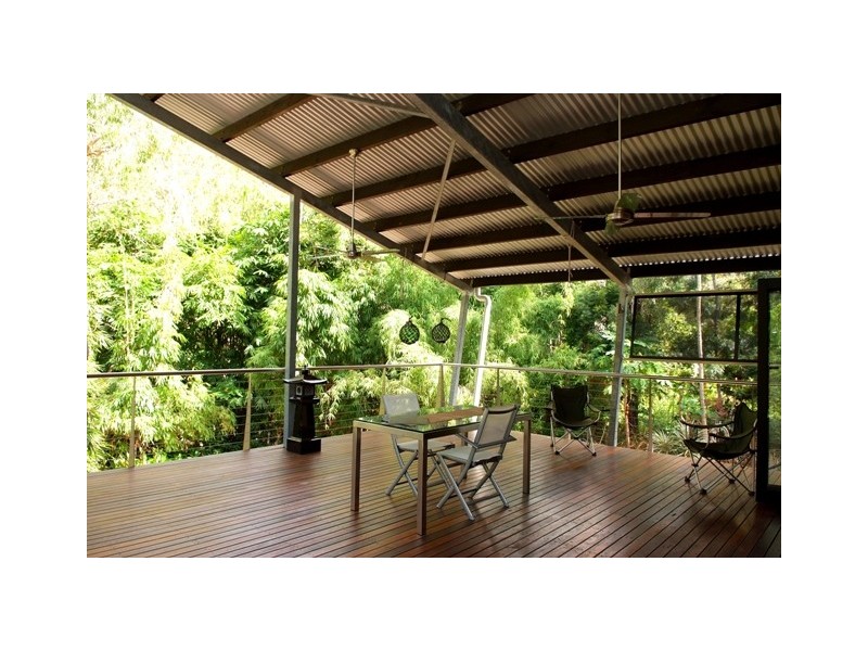 96 Mandalay Ave NB, Magnetic Island QLD 4819