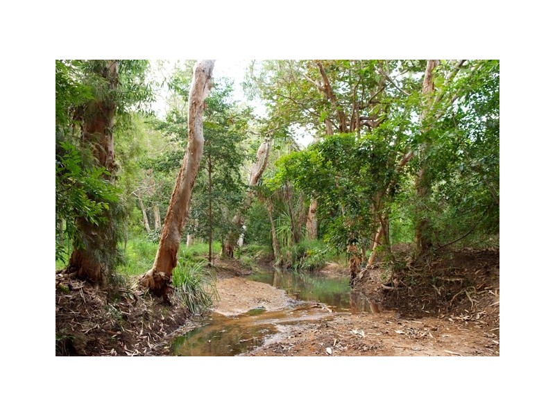 96 Mandalay Ave NB, Magnetic Island QLD 4819