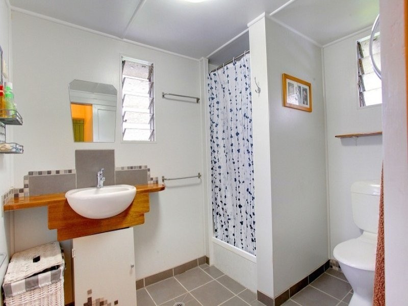 18 Garden Street, Mundingburra QLD 4812