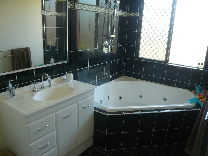 7 Figtree Pocket, Idalia QLD 4811