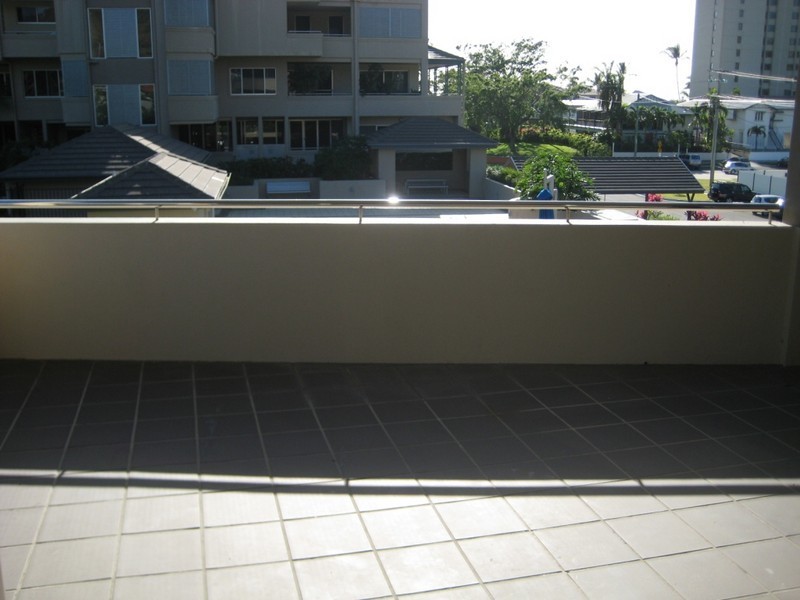 13/88 Mitchell Street, North Ward QLD 4810