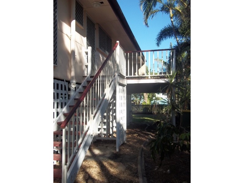 24 CUTHBERT CRESCENT, Vincent QLD 4814