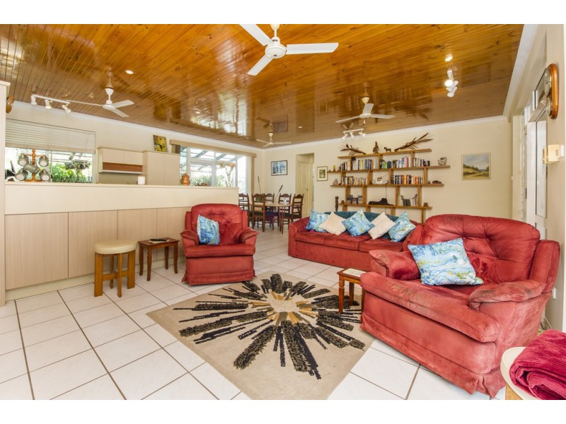 47 Hayles Avenue, Arcadia QLD 4819