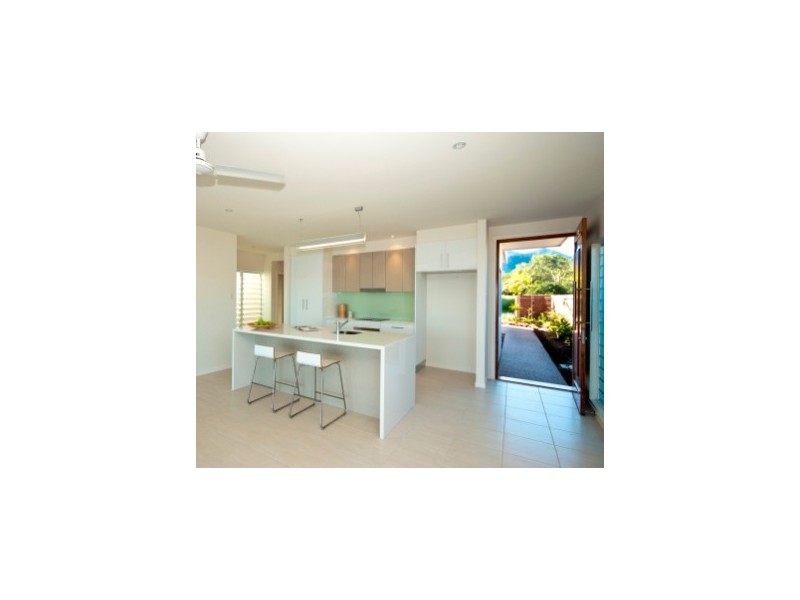 12 Terrace Place, Nelly Bay, Magnetic Island QLD 4819