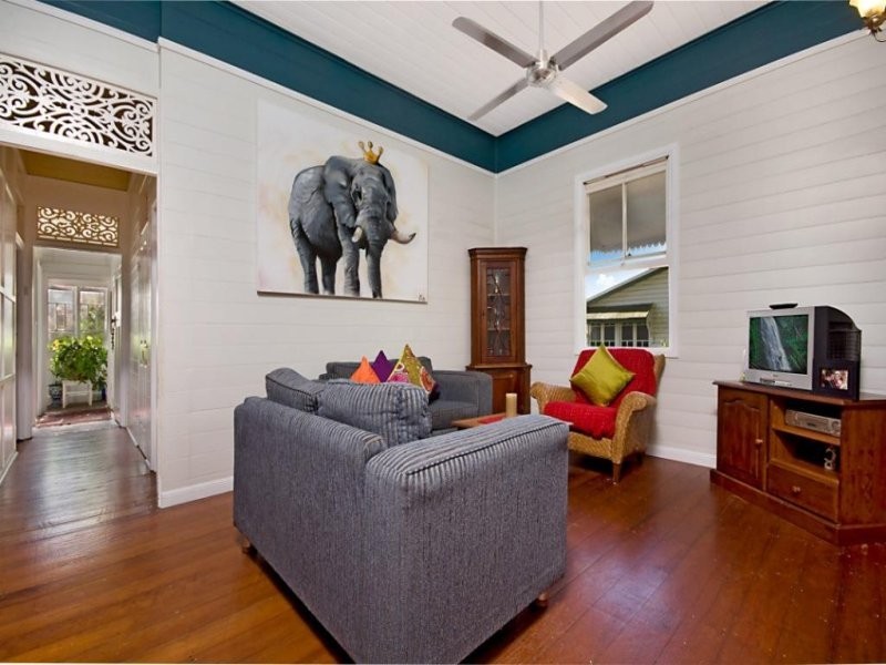 20  Queen Street, North Ward QLD 4810