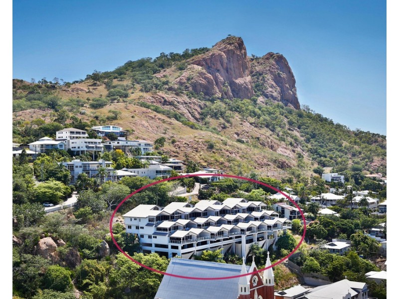 6/3 Stanton Terrace, Townsville City QLD 4810