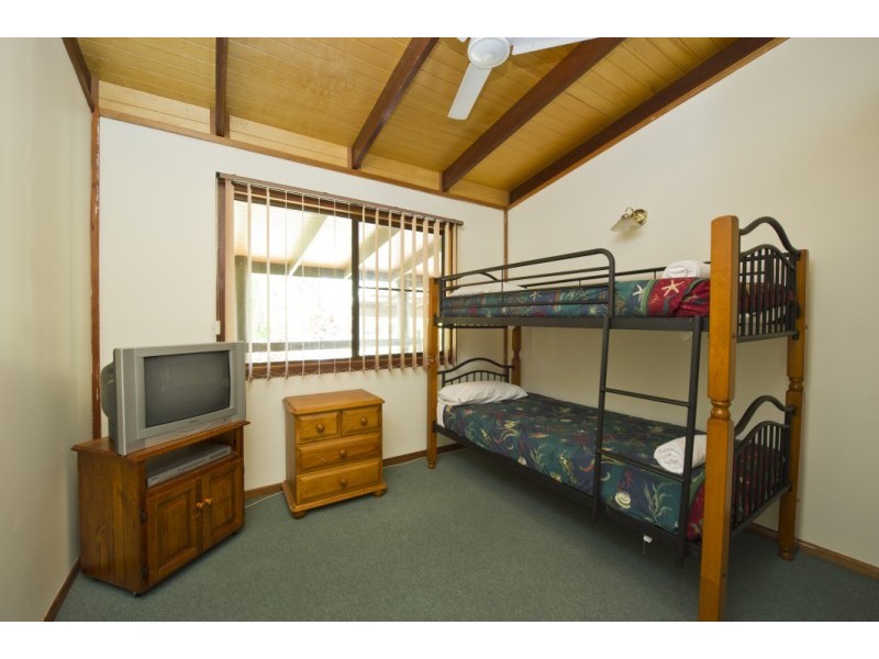 4 Trana Court, Magnetic Island QLD 4819