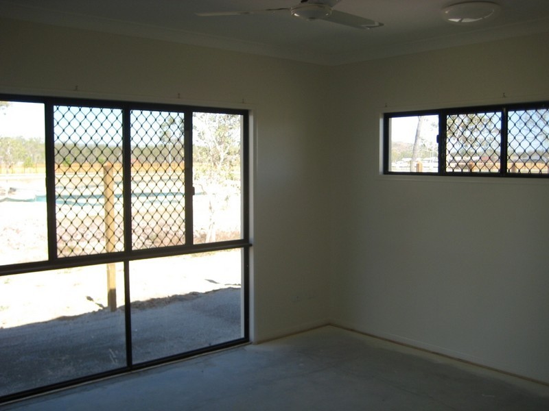 2 Biscayne Street “North Shore”, Burdell QLD 4818