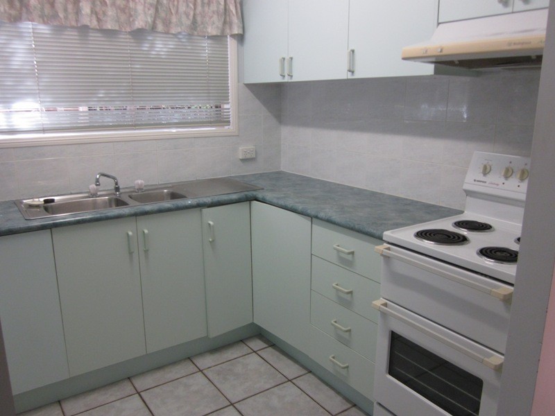 1/131 Eyre Street, North Ward QLD 4810