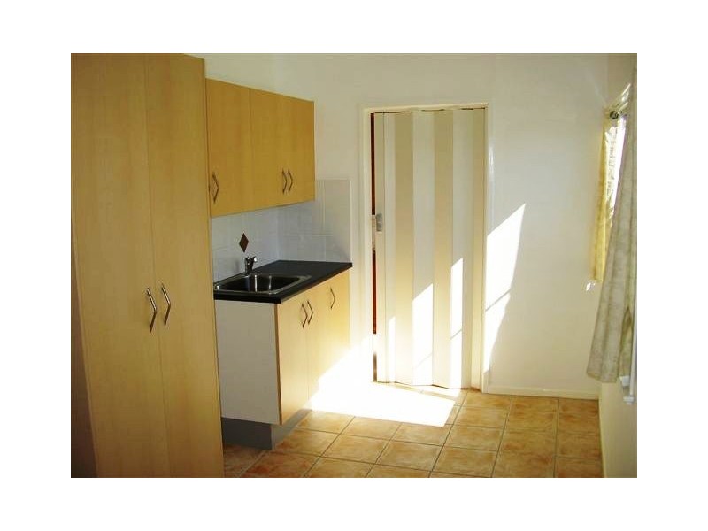 73 Allen Street, South Townsville QLD 4810