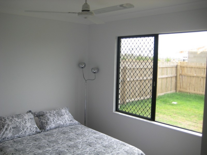 52  Bonnett Road Sanctum Estate, Mount Low QLD 4818