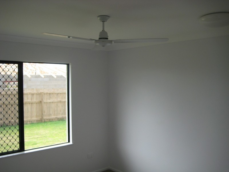 52  Bonnett Road Sanctum Estate, Mount Low QLD 4818