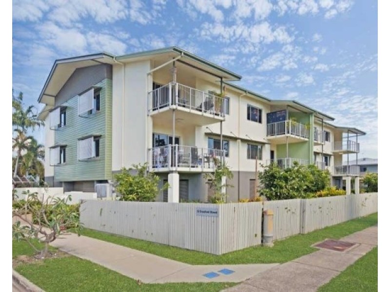 12 Crauford Street, West End QLD 4810