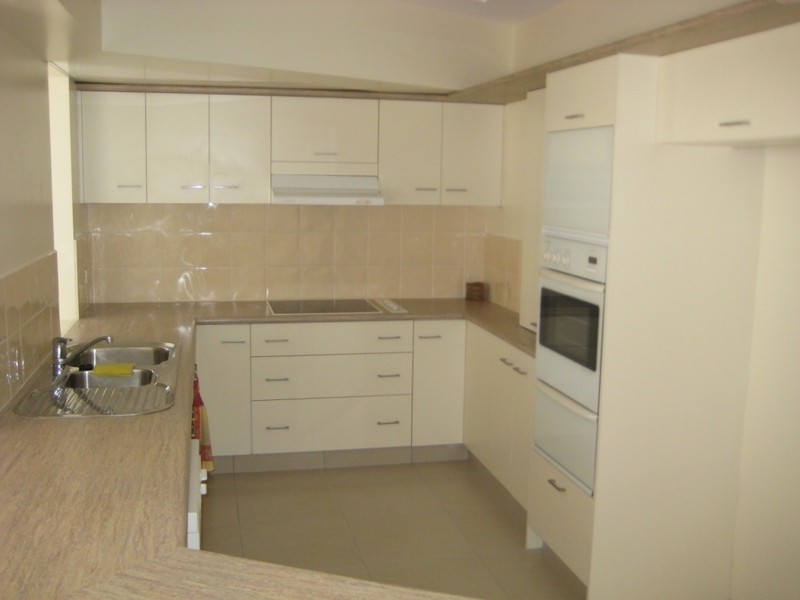 10 Glamis Court, Castle Hill QLD 4810