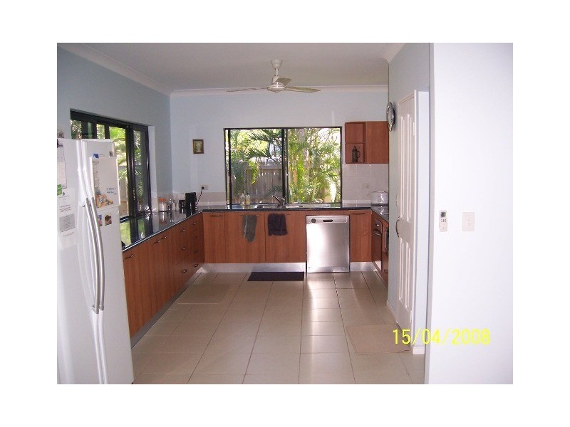 9 Clarke Street NB, Magnetic Island QLD 4819