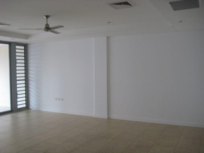 52/45 Gregory Street, North Ward QLD 4810