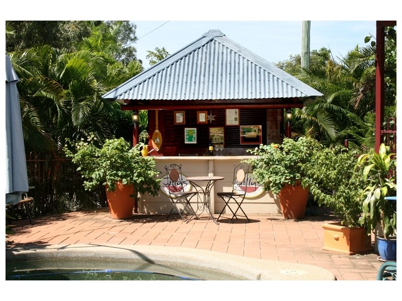 18 Nerita Crescent, Magnetic Island QLD 4819