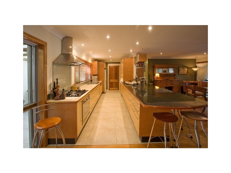 83 Primrose Street, Belgian Gardens QLD 4810