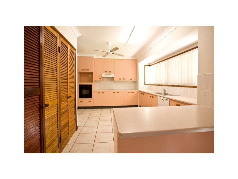 15 Carbine Court, Kelso QLD 4815