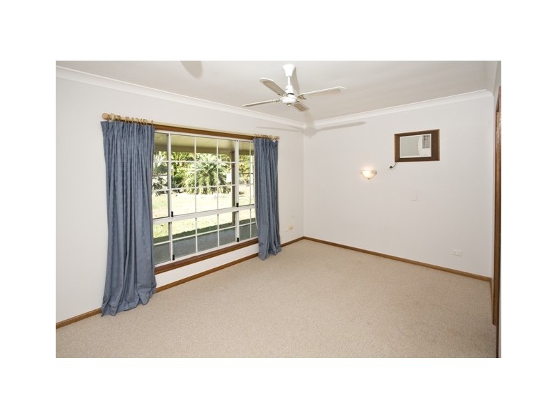 15 Carbine Court, Kelso QLD 4815