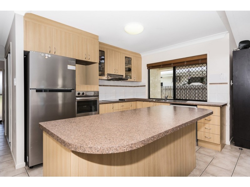 16 Bellingham Crescent, Kirwan QLD 4817