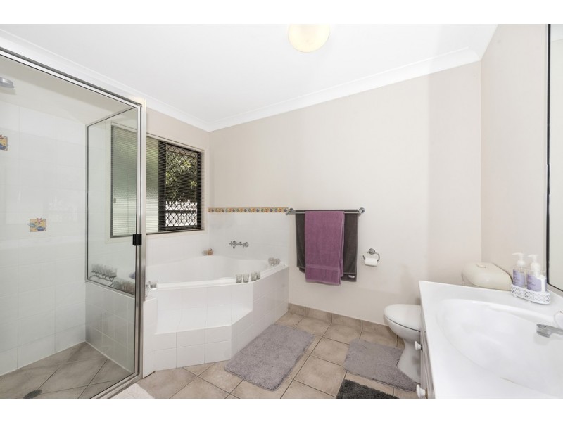 16 Bellingham Crescent, Kirwan QLD 4817