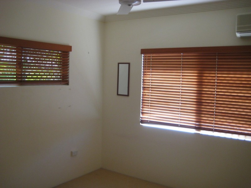 14  Queens Street, North Ward QLD 4810