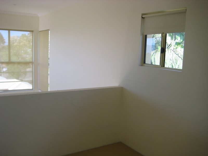 14  Queens Street, North Ward QLD 4810