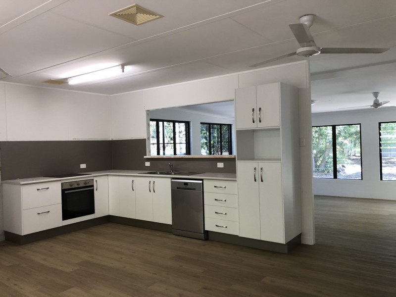 16 Turnbridge Street, Nelly Bay QLD 4819