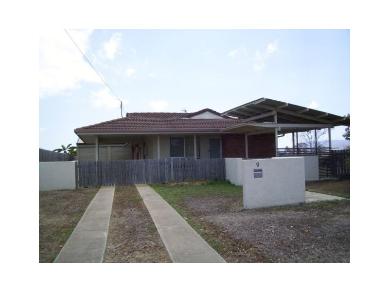 9 Geoffrey Street, Rasmussen QLD 4815