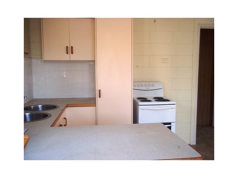 2/45 PEEL STREET, Garbutt QLD 4814