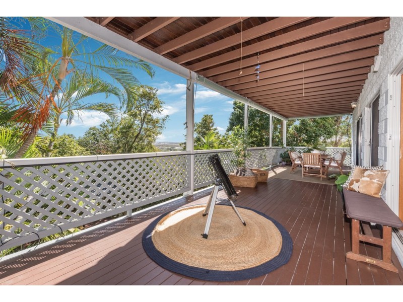 18 Grange Court, Castle Hill QLD 4810