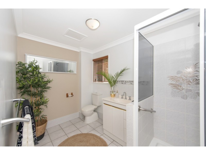 18 Grange Court, Castle Hill QLD 4810