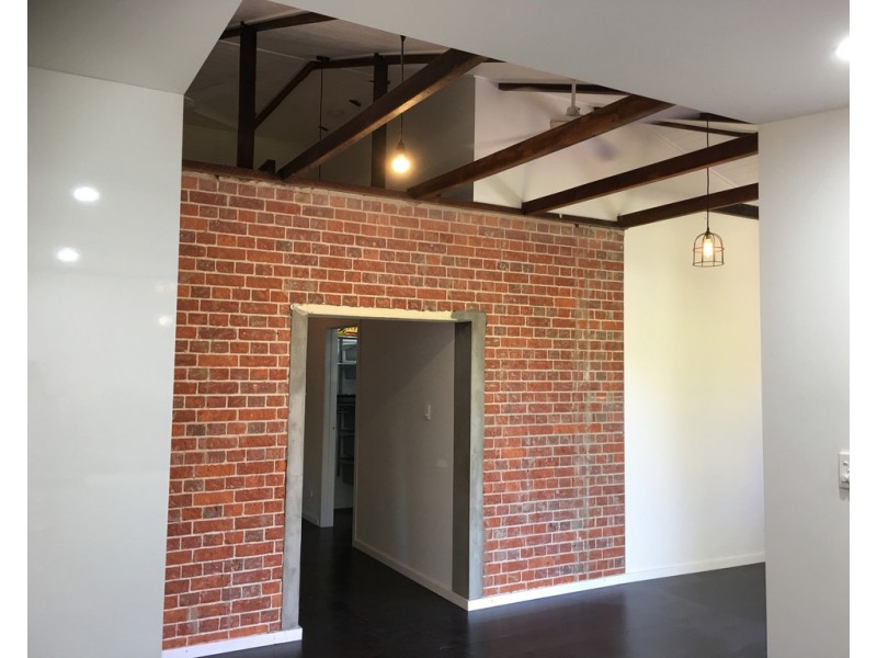 4/37 Hale Street, Townsville City QLD 4810