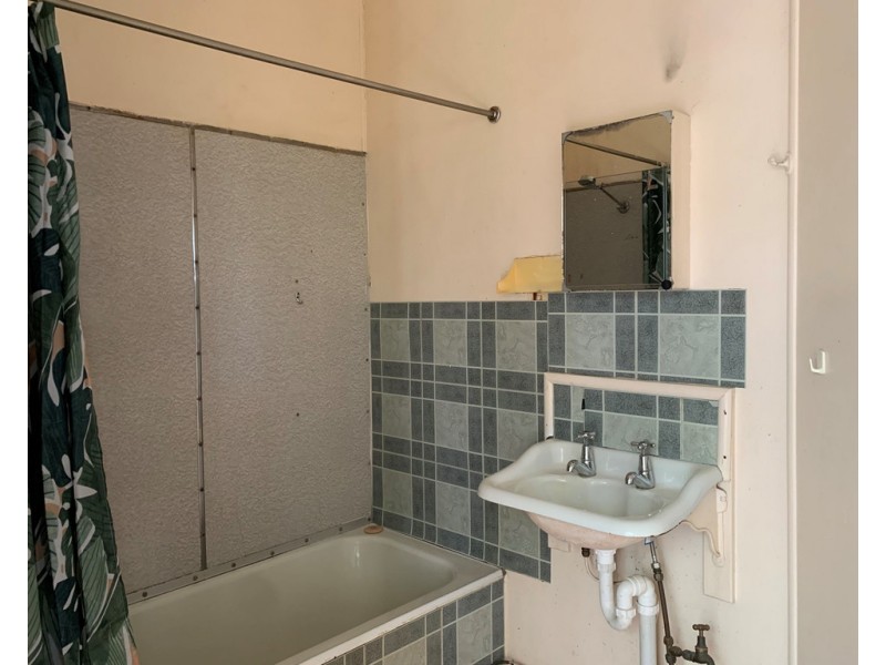 37 Hale Street, Townsville City QLD 4810