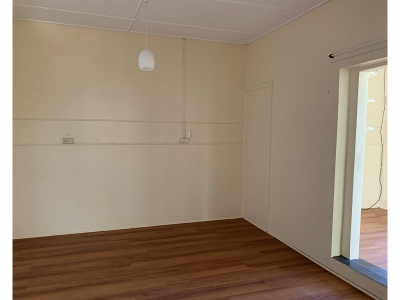 37 Hale Street, Townsville City QLD 4810