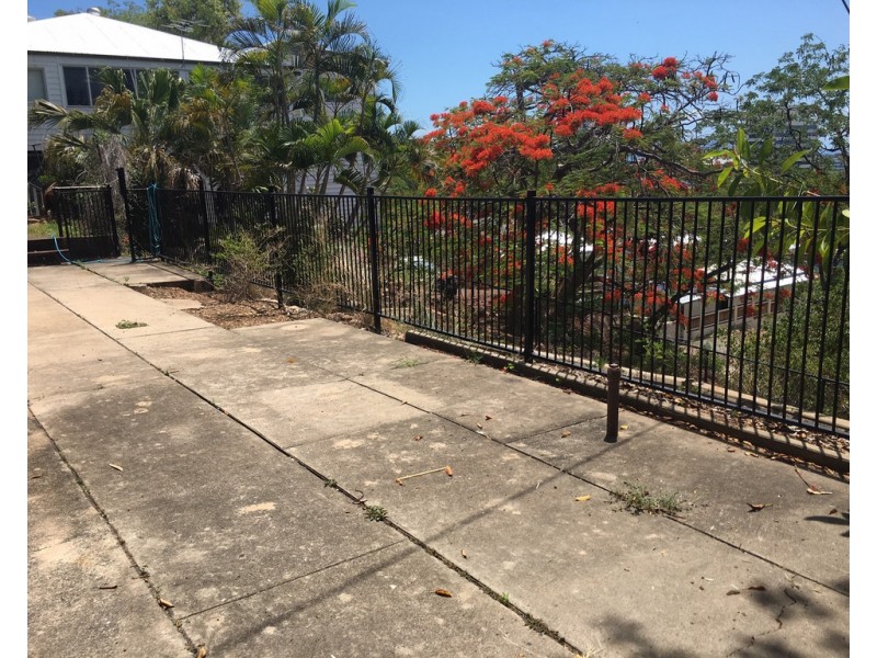 37 Hale Street, Townsville City QLD 4810