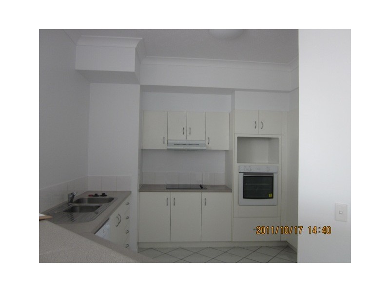 9C/3-7 The Strand, Townsville QLD 4810