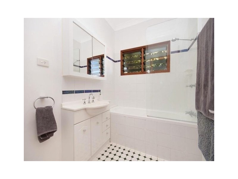 31 Gilbert Cresent, Castle Hill QLD 4810