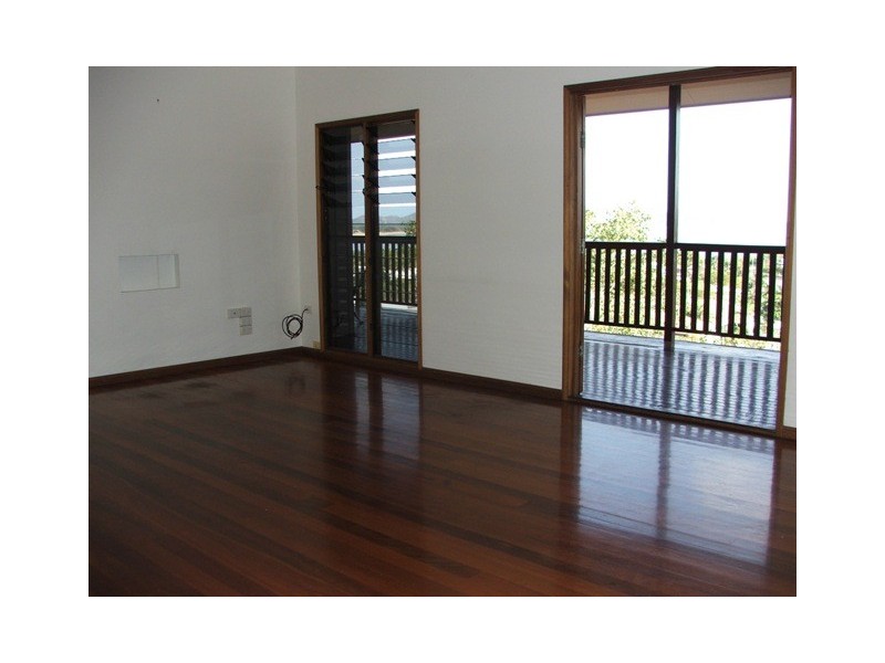 31 Gilbert Cresent, Castle Hill QLD 4810