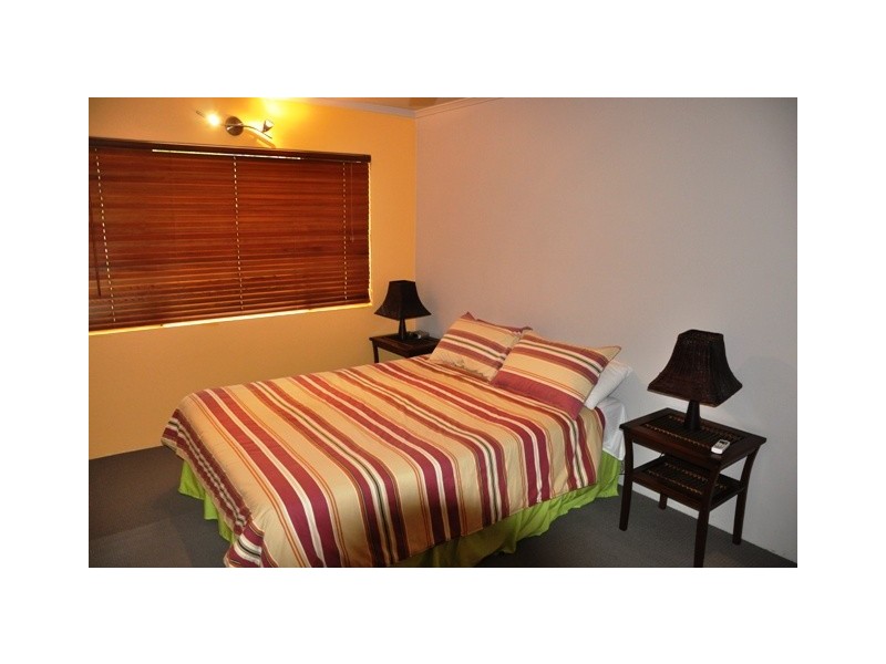 4/16 Yule Street, Magnetic Island QLD 4819