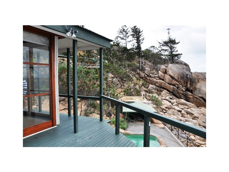 12A Boulder Court, Magnetic Island QLD 4819