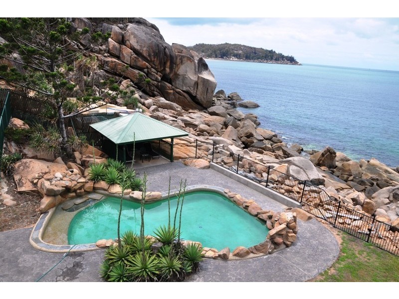 12A Boulder Court, Magnetic Island QLD 4819