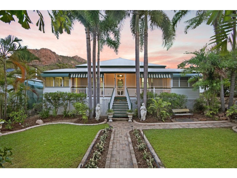 64 Paxton Street, North Ward QLD 4810