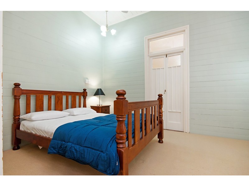 64 Paxton Street, North Ward QLD 4810