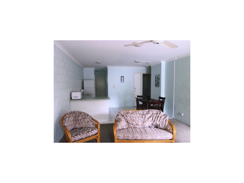 6/12 Marine Parade, Magnetic Island QLD 4819