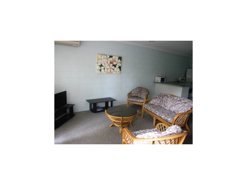 6/12 Marine Parade, Magnetic Island QLD 4819