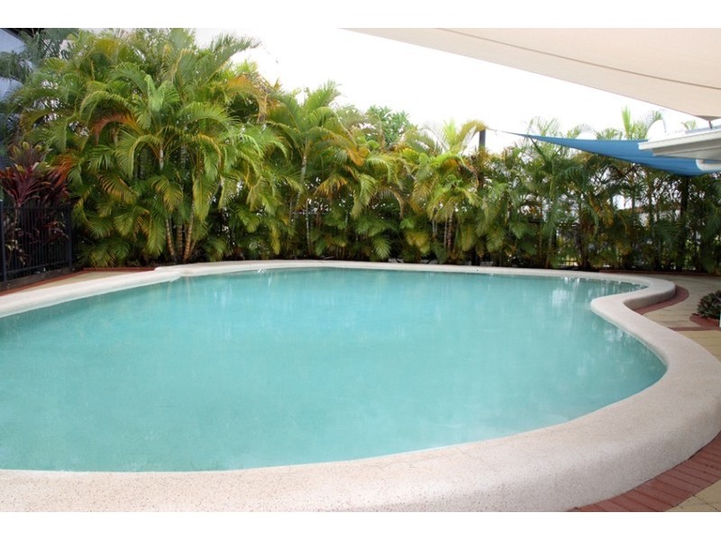 201/3 Melton Terrace, North Ward QLD 4810