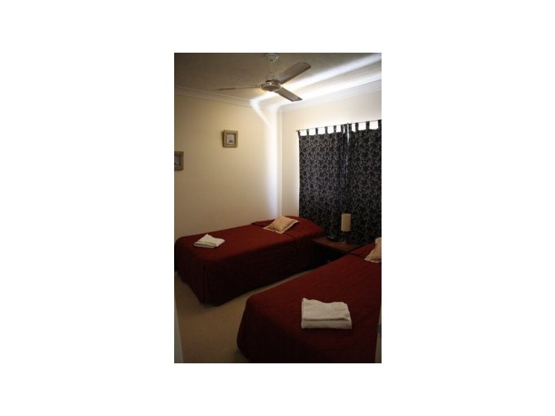 201/3 Melton Terrace, North Ward QLD 4810