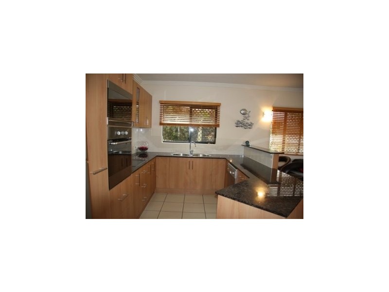 201/3 Melton Terrace, North Ward QLD 4810